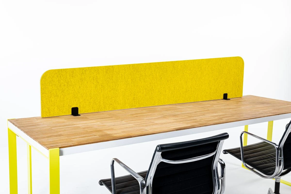 BuzziTripl Desk
